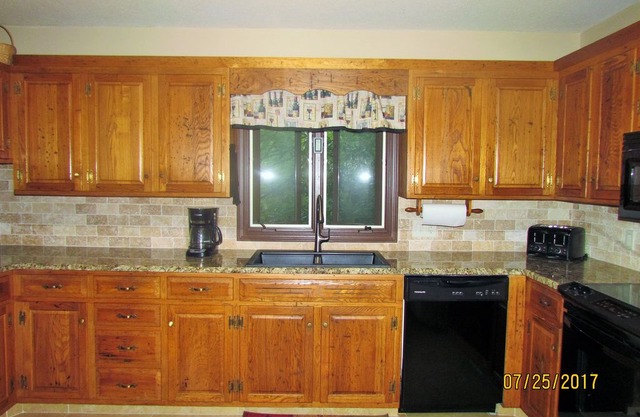Bentley's Beech Mountain Chalet - Ski, Golf, Pool, Tennis in Beech Mountain