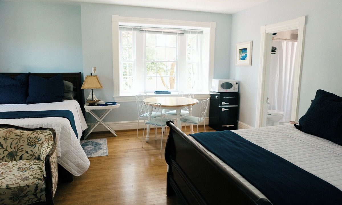 Southport Bed & Breakfast | The Carriage House Inn Bed and Breakfast
