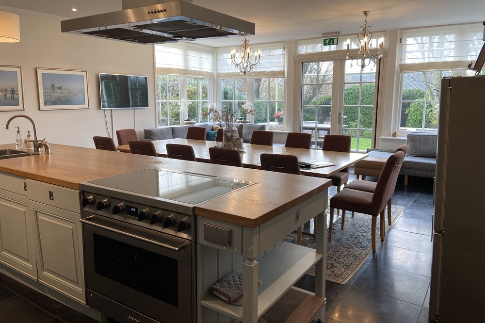 Photo of Kitchen in Katwoude