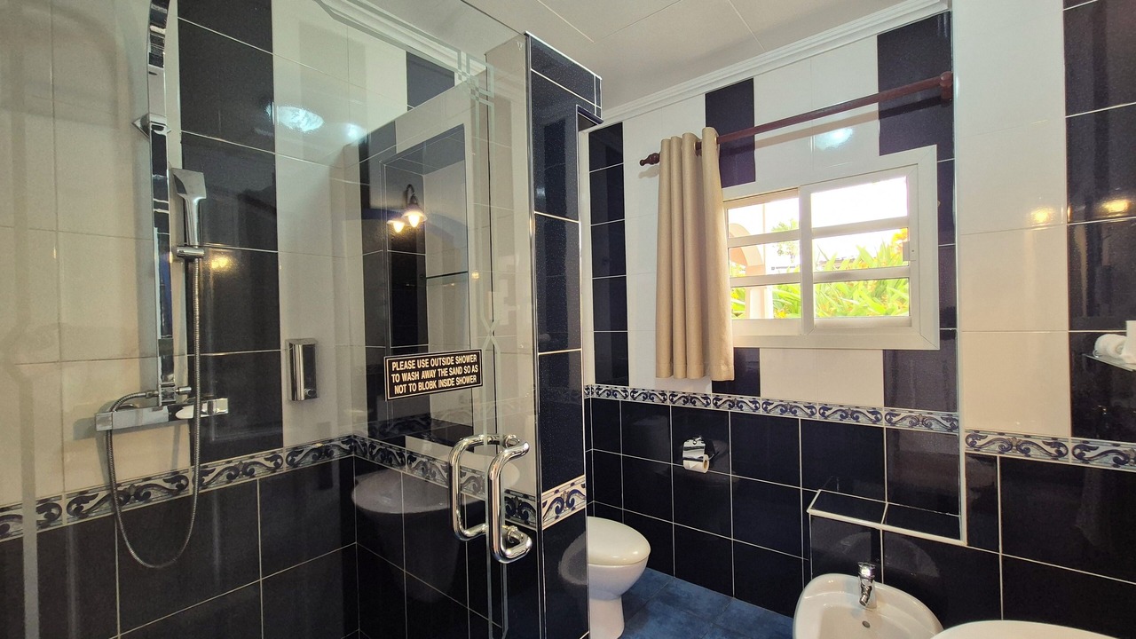Photo of Bathroom in Anse Royale
