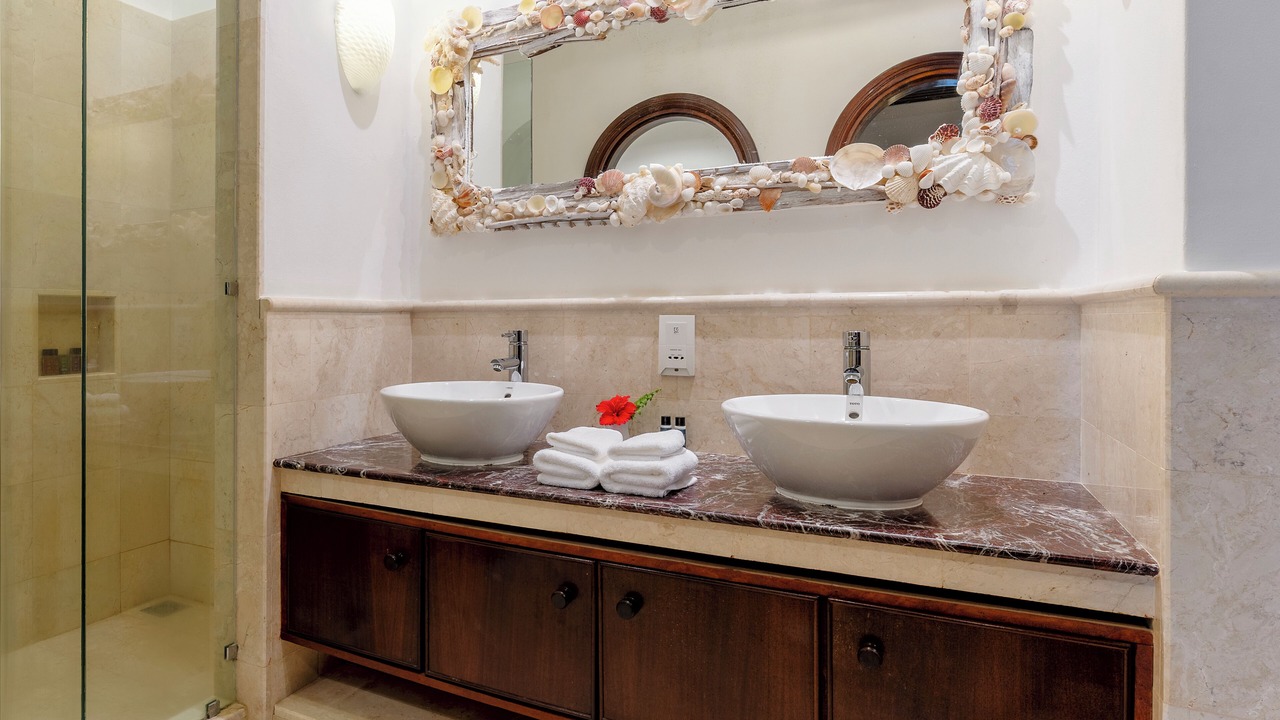 Photo of Bathroom in Praslin Island