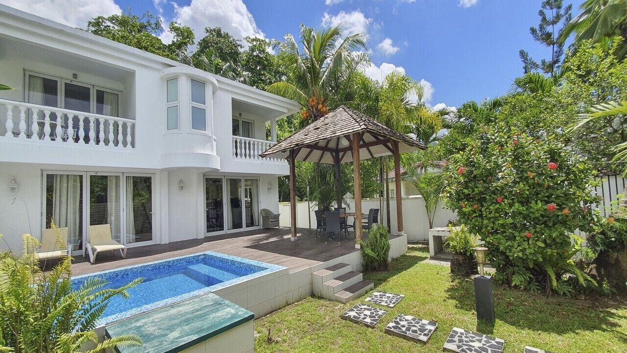 Photo of Outdoor in Beau Vallon