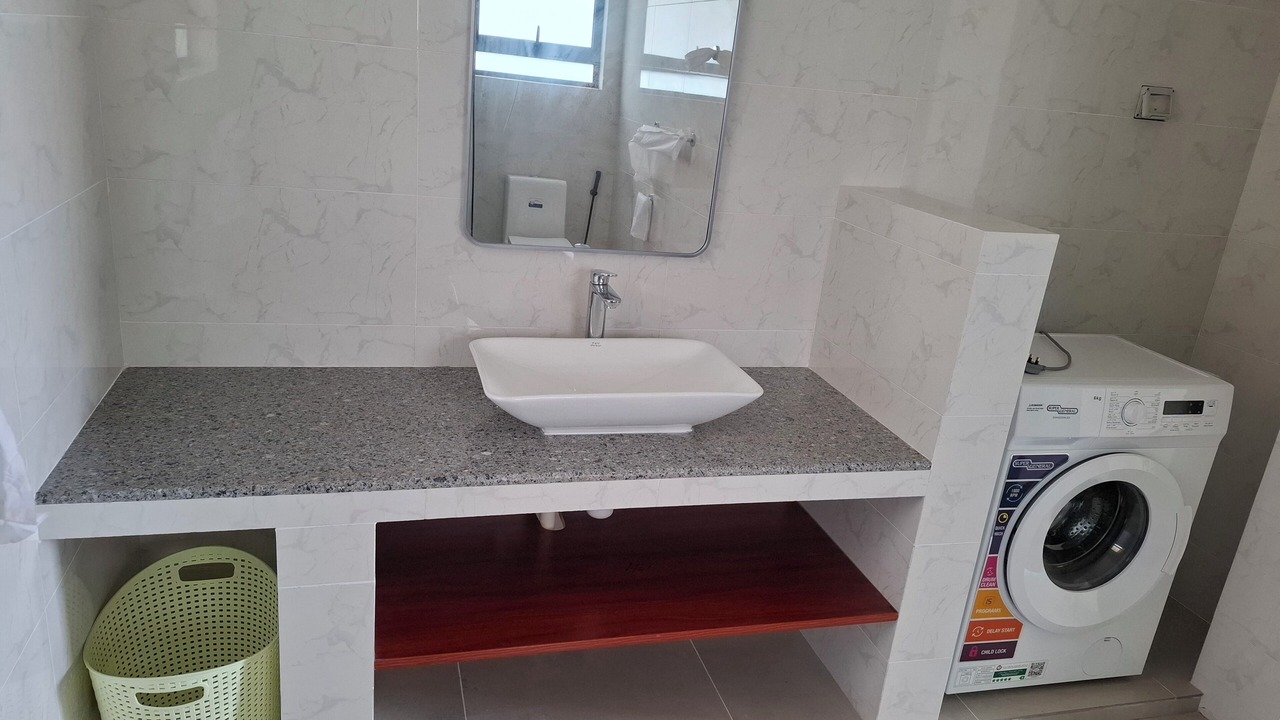 Photo of Bathroom in Glacis