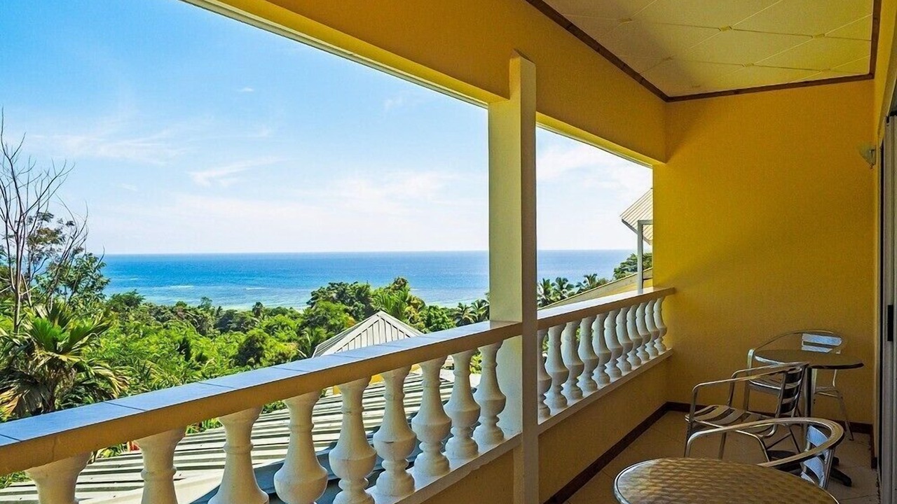 Photo of Patio Balcony in Mahe Island