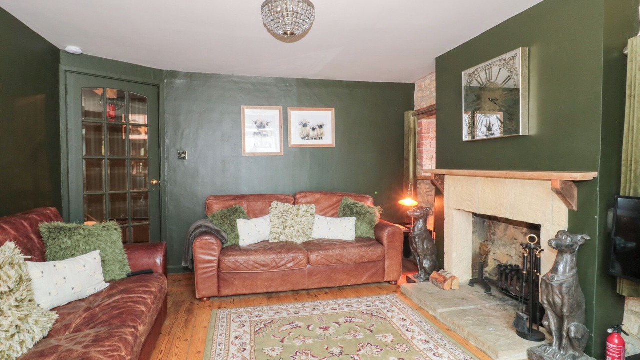 Photo of Livingroom in Broadway