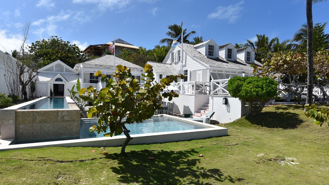 Photo of Outdoor in Dunmore Town