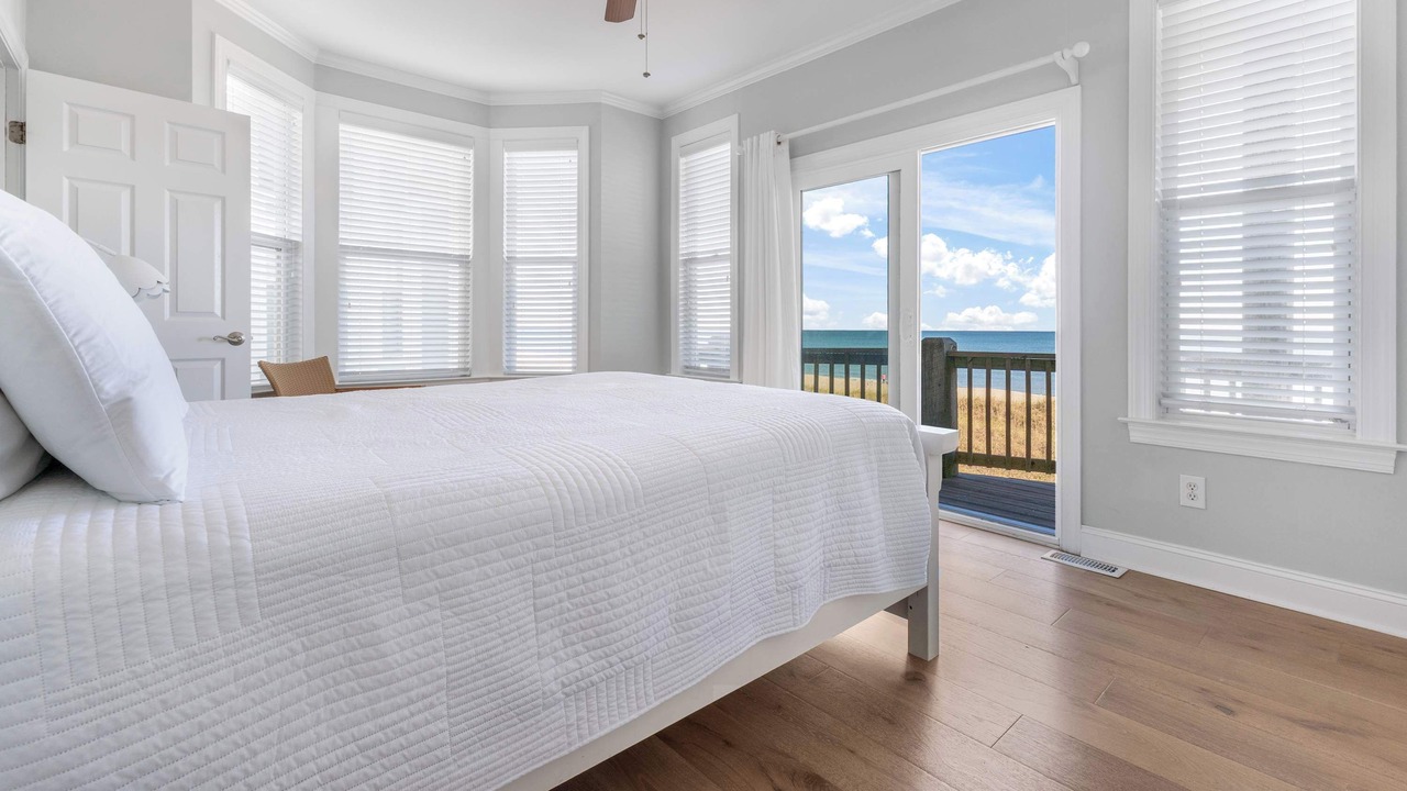 Photo of Bedroom in Carolina Beach
