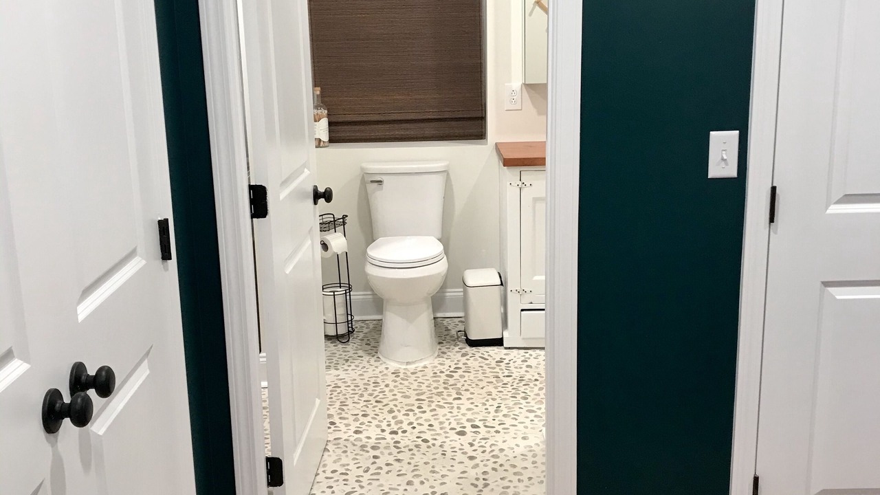 Photo of Bathroom in West Ashley