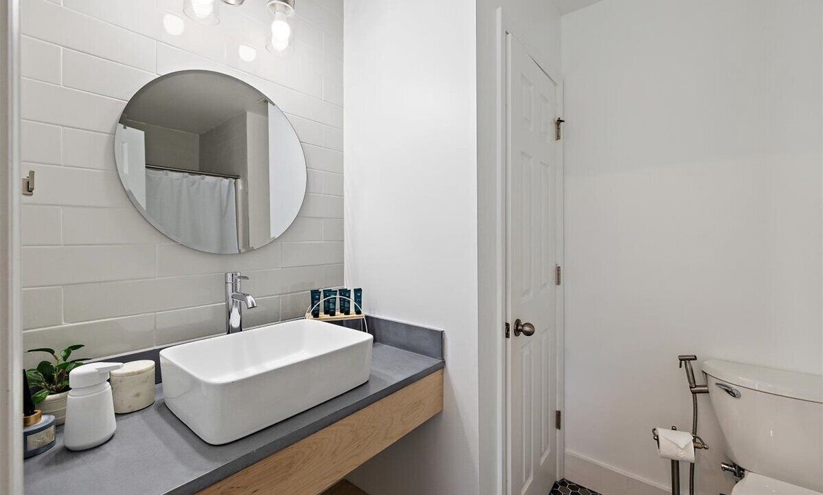 Photo of Bathroom in North Charleston
