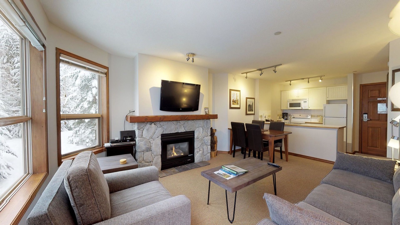Photo of Livingroom in Upper Village