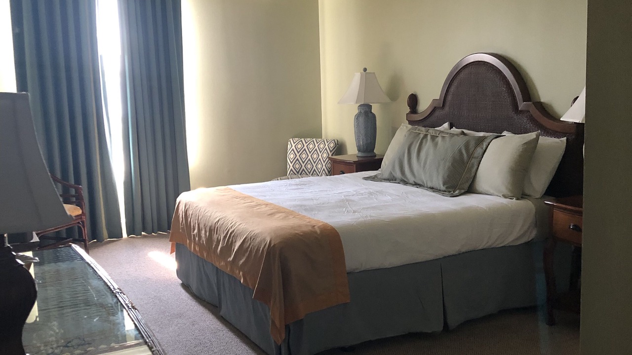 Photo of Bedroom in Villa Lago
