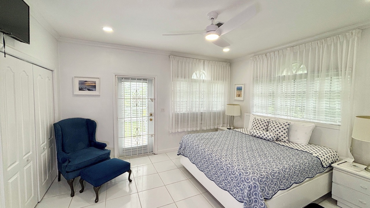 Photo of Bedroom in Nassau
