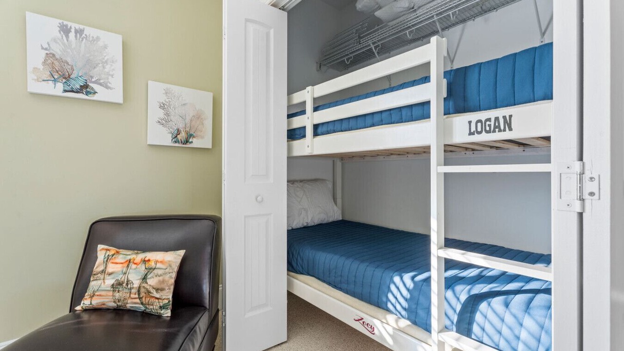 Photo of Bedroom in Carolina Beach