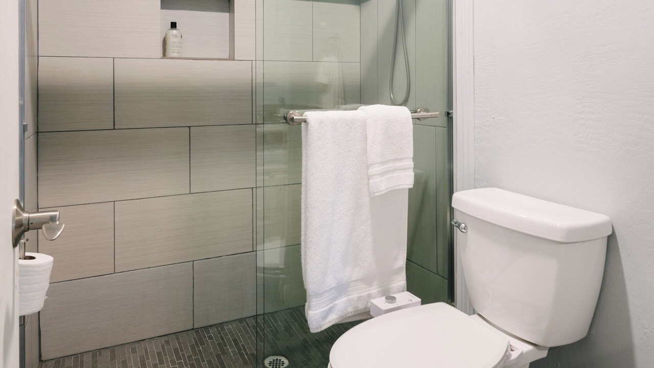 Photo of Bathroom in Arrowhead Villas