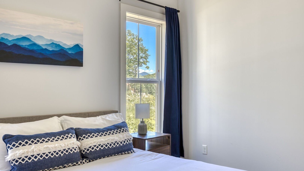Photo of Bedroom in Fairview