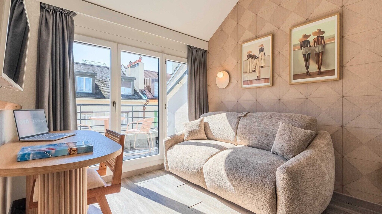 Photo of Livingroom in Paquis Navigation