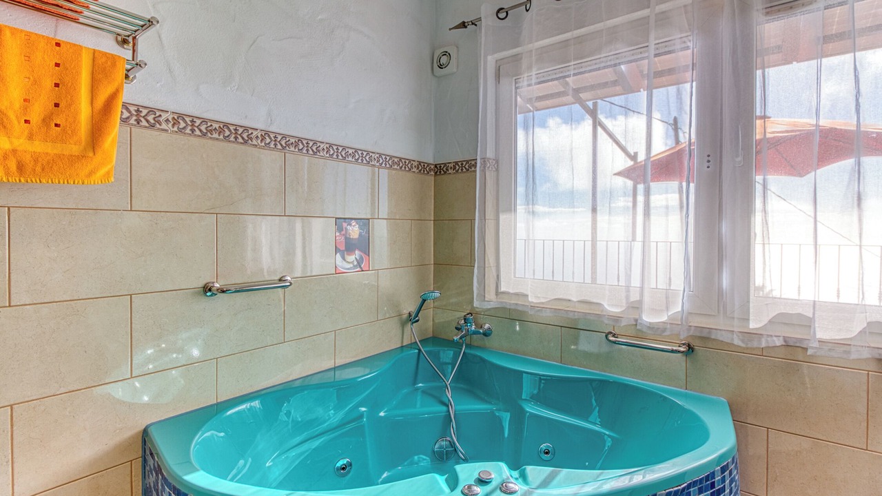 Photo of Bathroom in Arecida