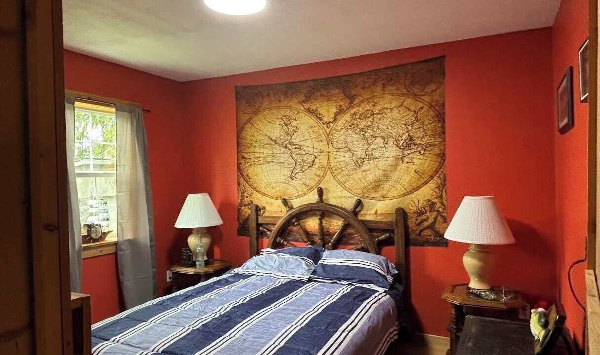 Photo of Bedroom in Clay