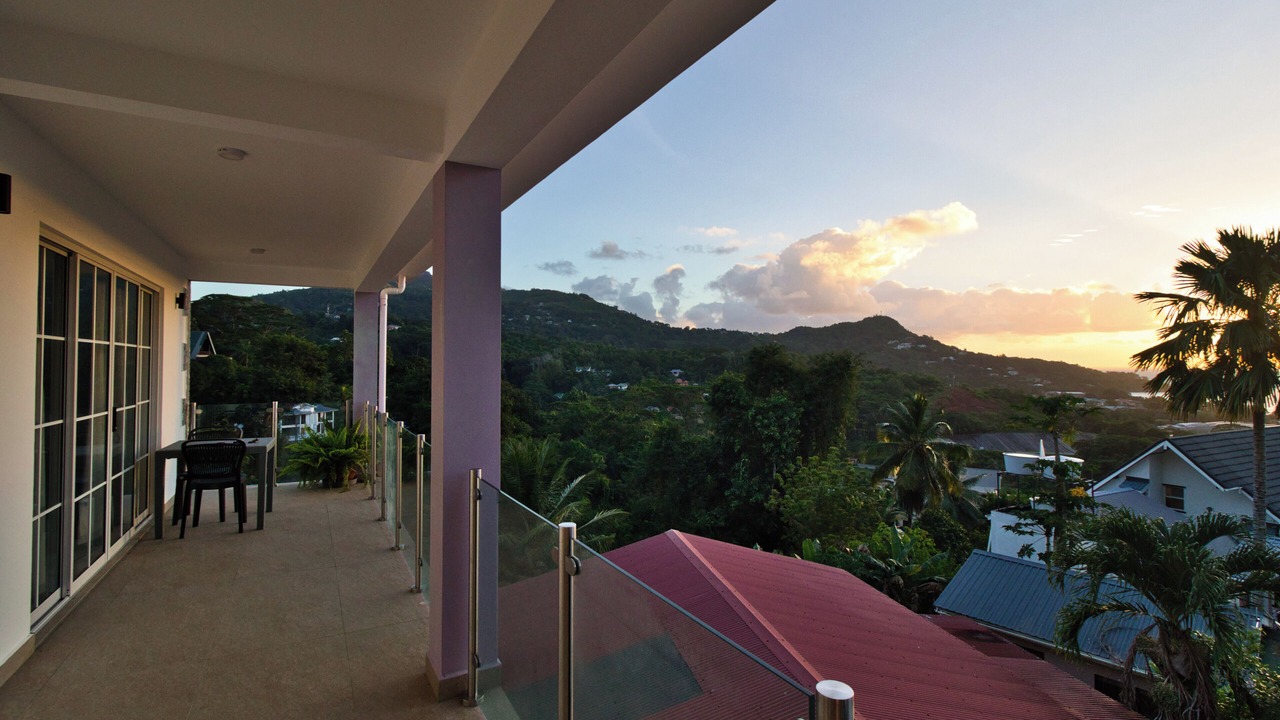 Photo of Patio Balcony in Anse Royale