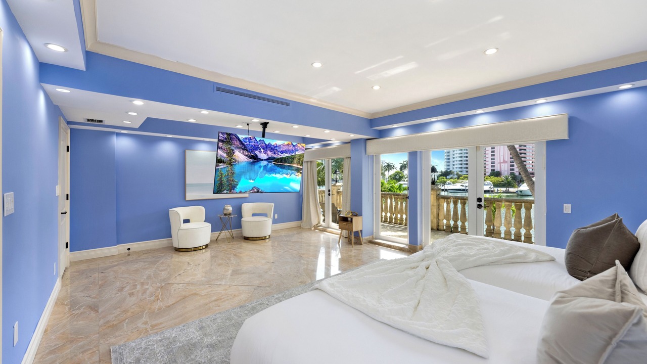 Photo of Bedroom in North Bay Village