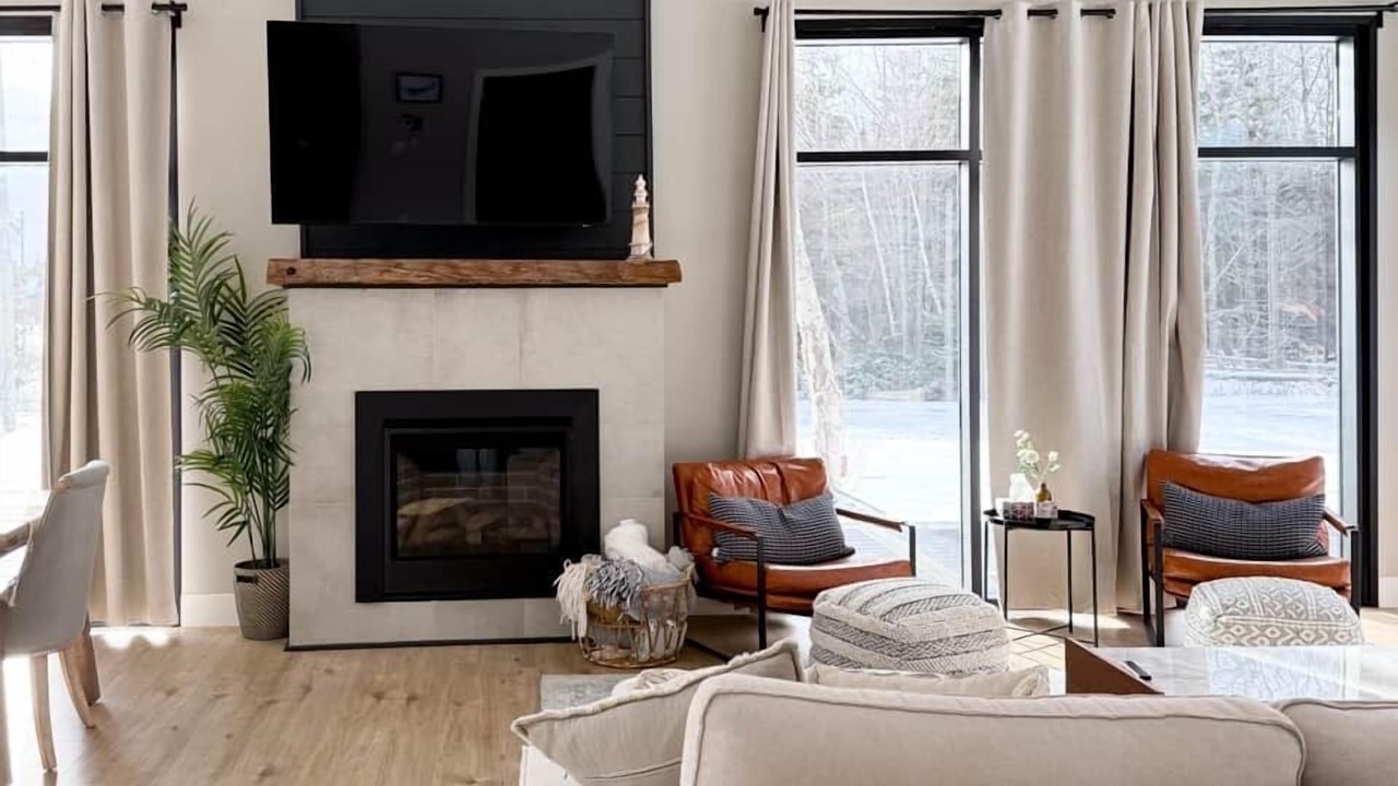 Photo of Livingroom in Bayview