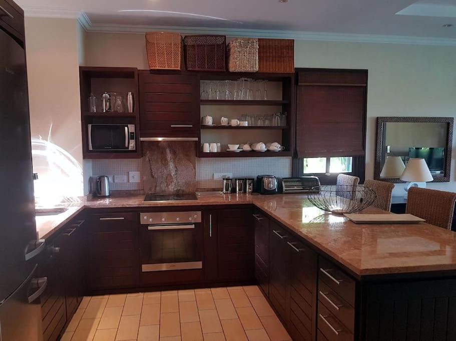 Photo of Others in Eden Island