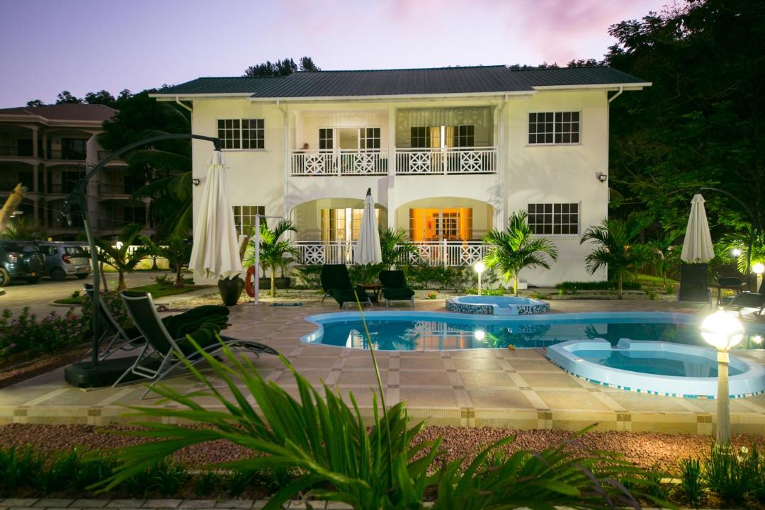Photo of Others in Glacis