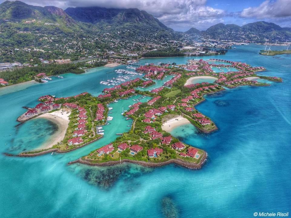 Photo of Others in Eden Island