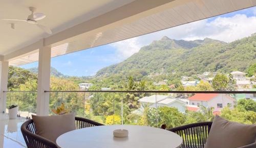 Family Two-Bedroom Apartment with View