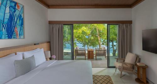 Beach View Balcony Suite