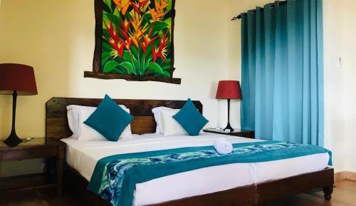 Double Room with Mountain View