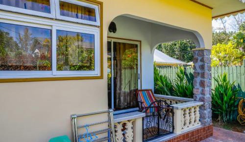 Villa with Garden View