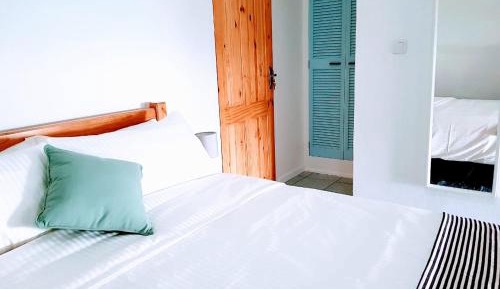 Double Room with Balcony and Sea View