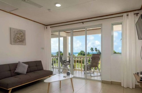 Mahe Island Apartment | Cap Confort