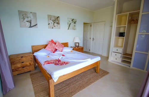 Glacis Villa | Kaz Bulinger