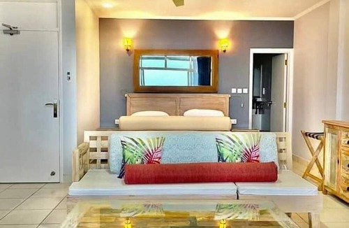 Mare Anglaise Apartment | Beau Vallon Studios