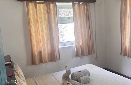 Mare Anglaise Villa | Koko Villas