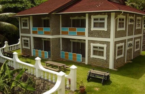 Mare Anglaise Villa | Koko Villas