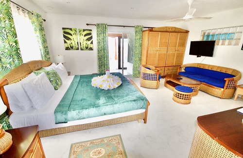 Anse Bois de Rose Apartment | Sea Splash & La Petite Maison