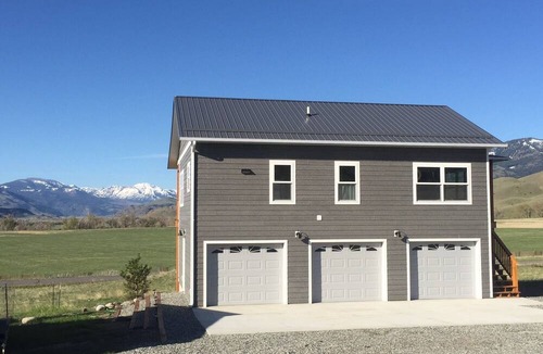 Emigrant House | Heart of Paradise Valley