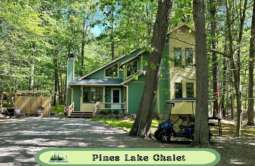 Locust Lake Village Ski Chalet | Summer Fun in the Lake! Hot Tub, Golf Cart, Fire Pit, Family Memories!