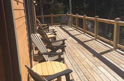 Keene House | NEWER HOME - KEENE, KEENE VALLEY, LAKE PLACID AREA JULY 2026 is WIDE OPEN