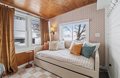 Pentwater Cottage | Cozy Retro Lakefront Cottage near Lake Michigan
