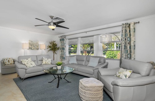 Park Shore House | Your vacation home away from home