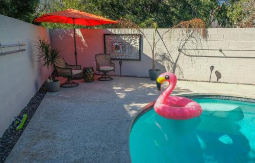South Redlands Villa | Peaceful Private Retreat In The Heart Of Town