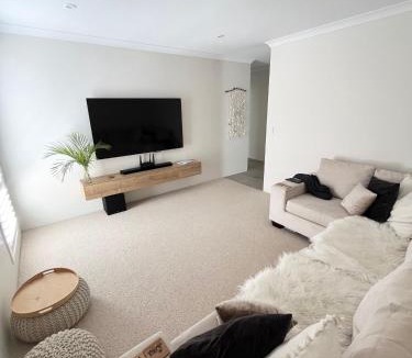 Ocean Reef House | Ocean Reef Coastal Escape