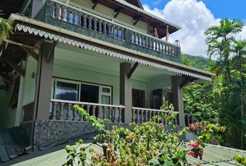 Mare Anglaise House | Romance Bungalows