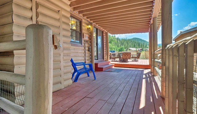 Lakefront Breckenridge Cabin: 6 Mi to Ski Resort! in Breckenridge