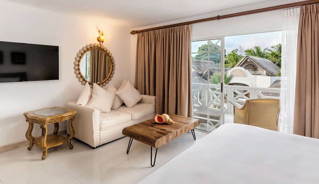 Village Du Pecheur in Praslin Island