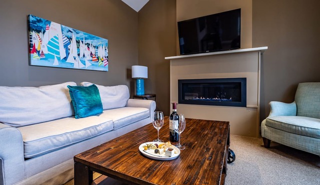 The Inn at Cobble Beach in Georgian Bluffs